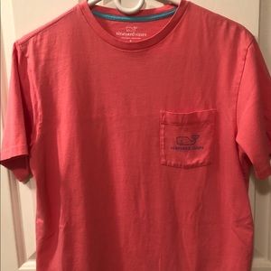 Vineyard Vines T-shirt